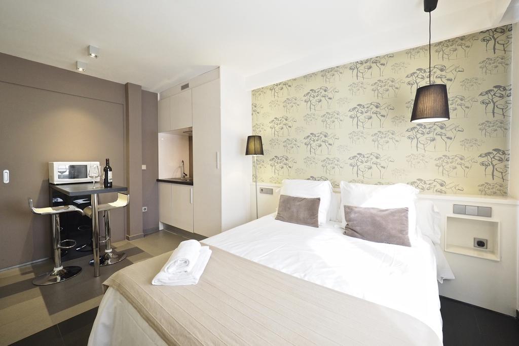 Aparthotel Fifteen Barcellona